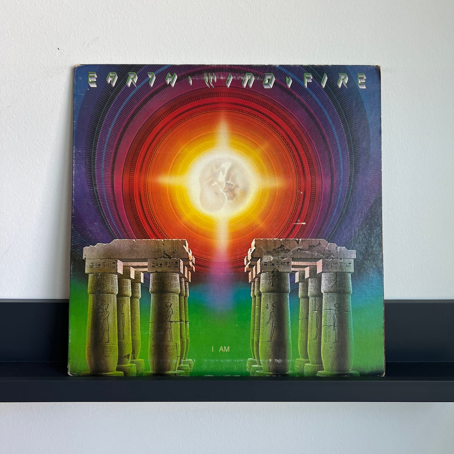 Earth, Wind and Fire - I am