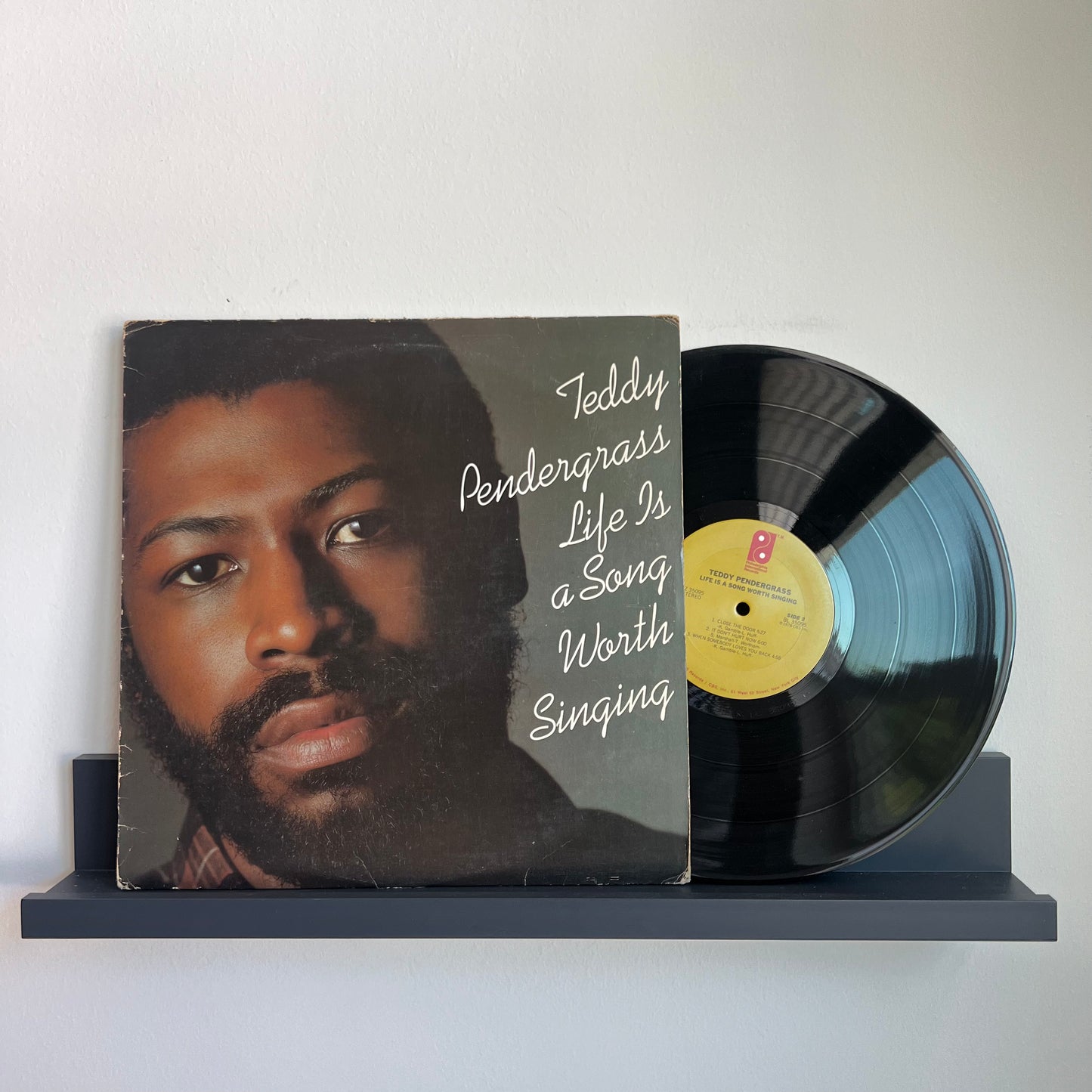 Teddy Pendergrass - Life Is A Song Worth Singing