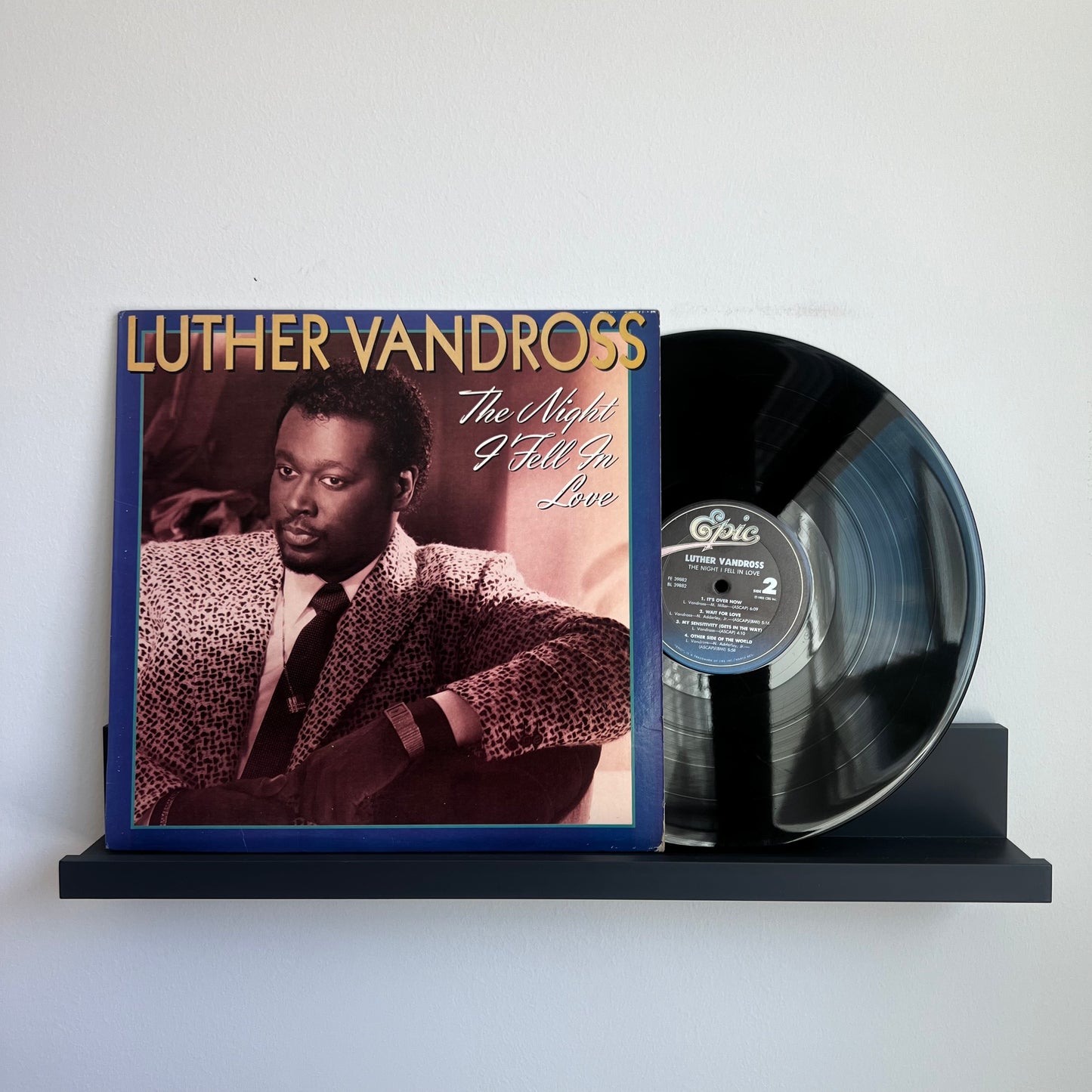 Luther Vandross - The Night I Fell In Love