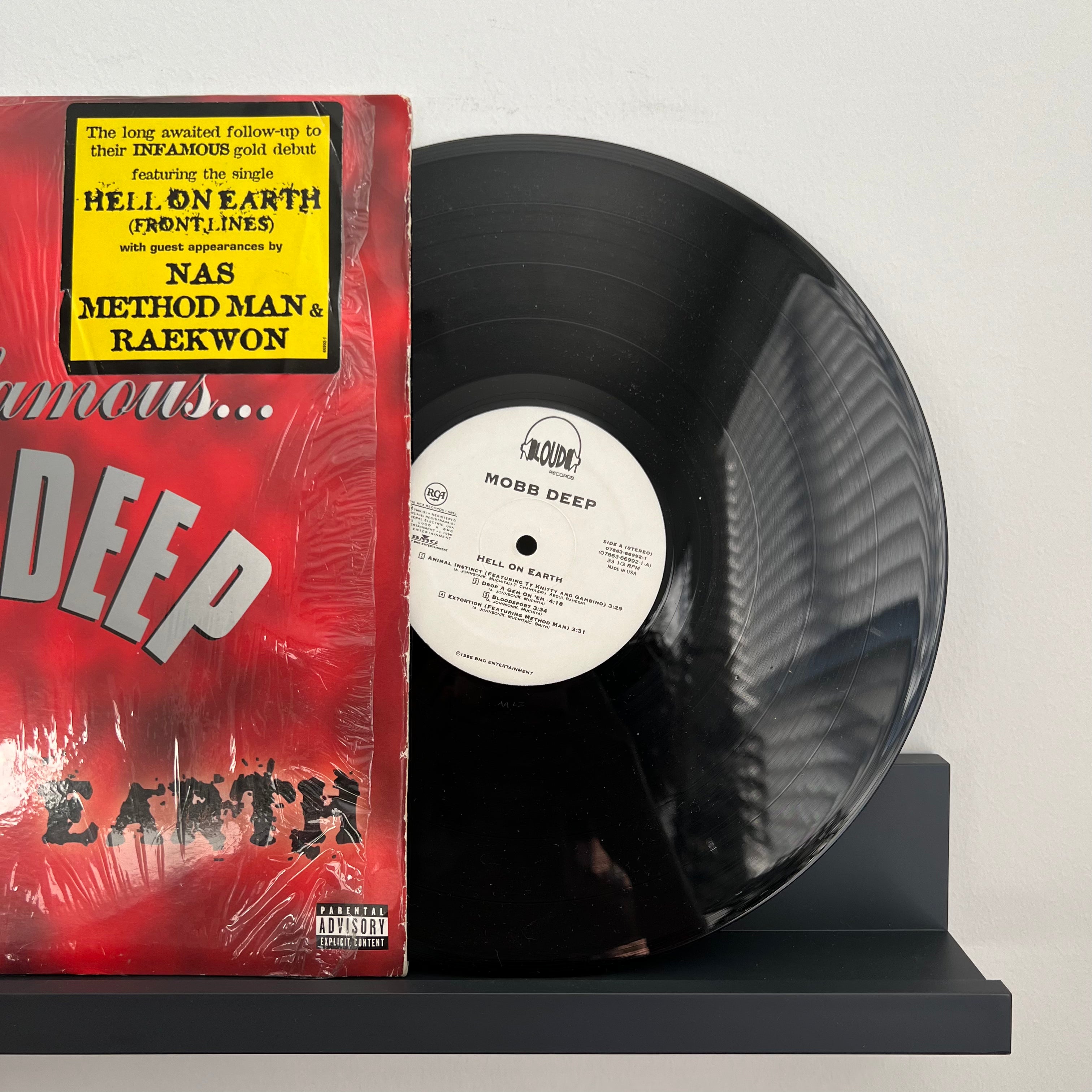 Mobb Deep - Hell On Earth