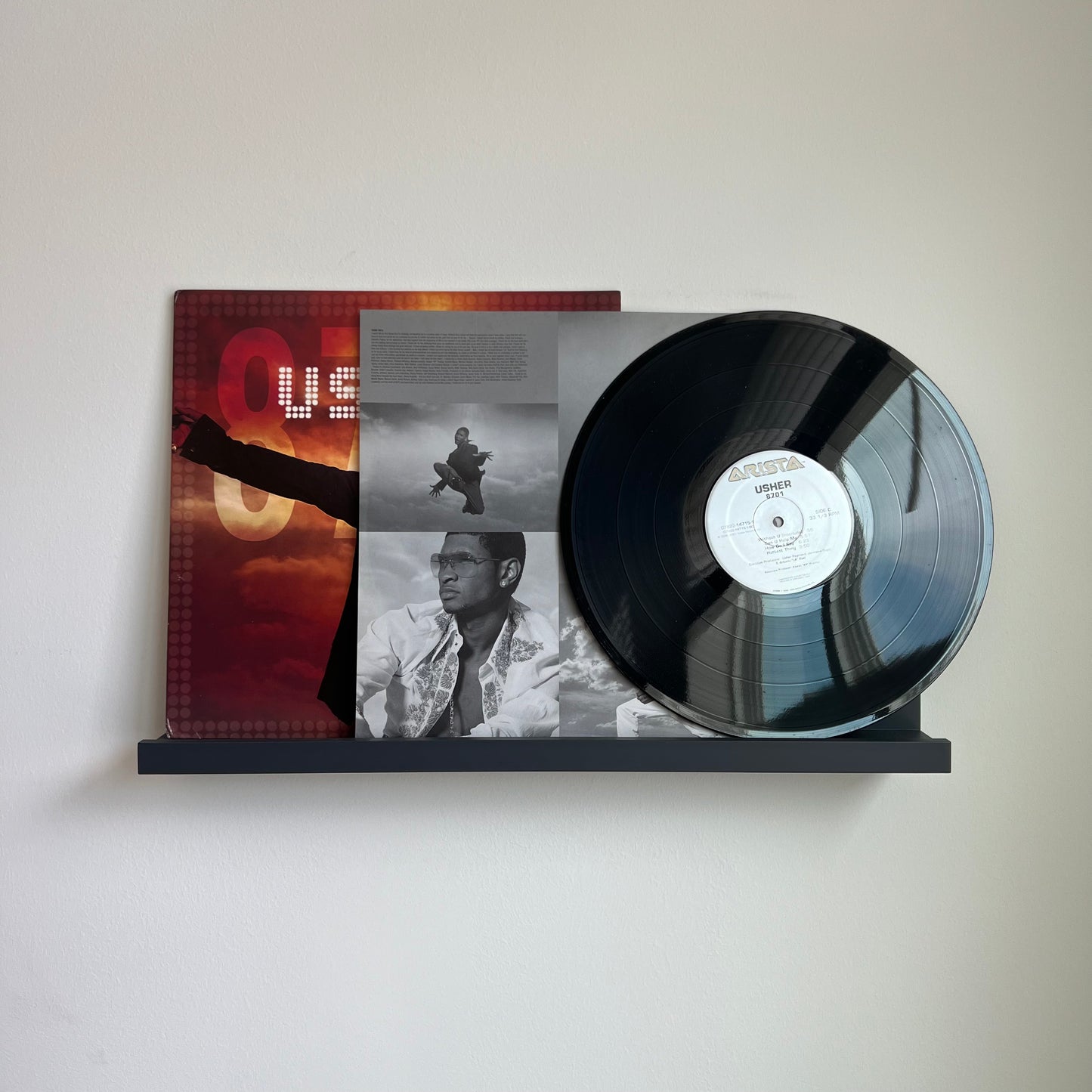 Usher - 8701