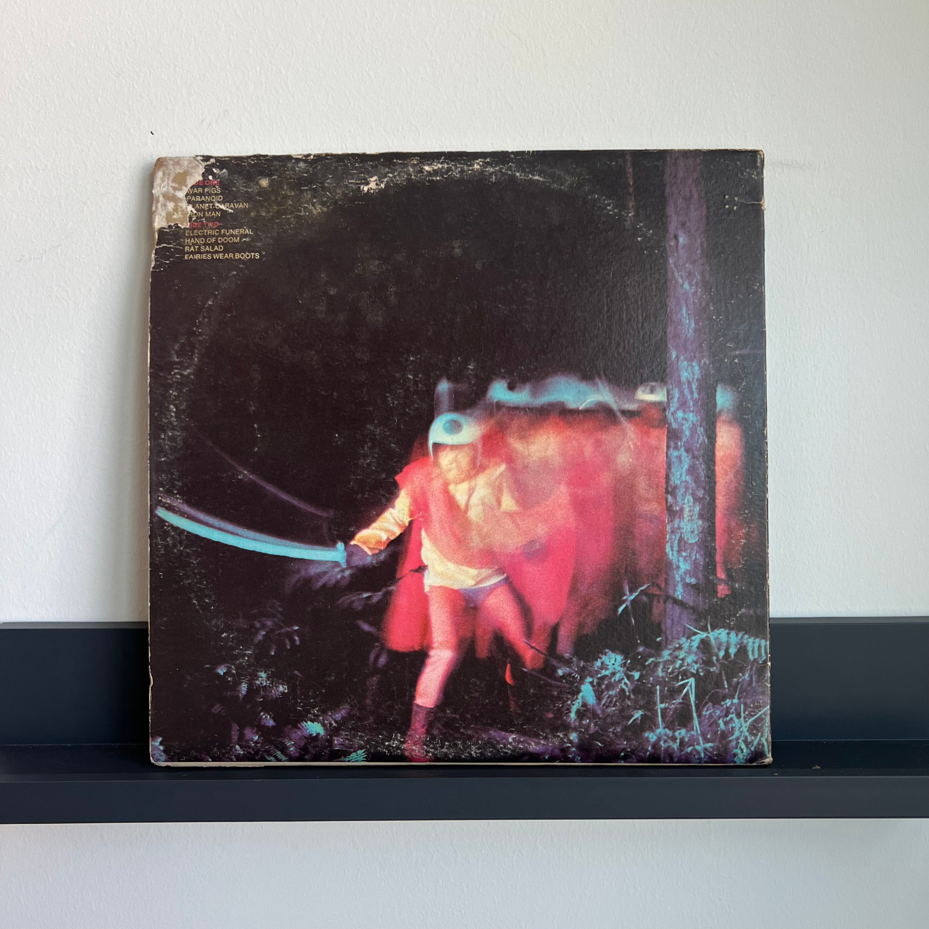 Black Sabbath - Paranoid