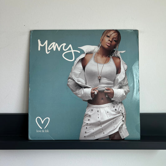 Mary J Blige - Love & Life