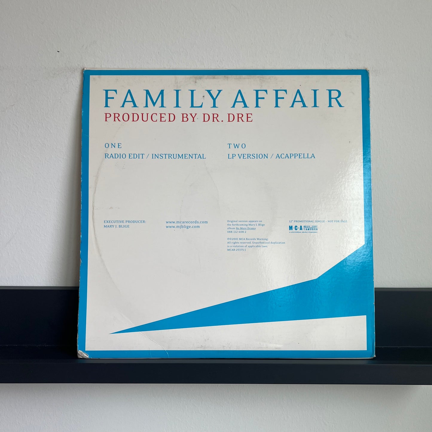 Mary J Blige - Family Affair (Single)