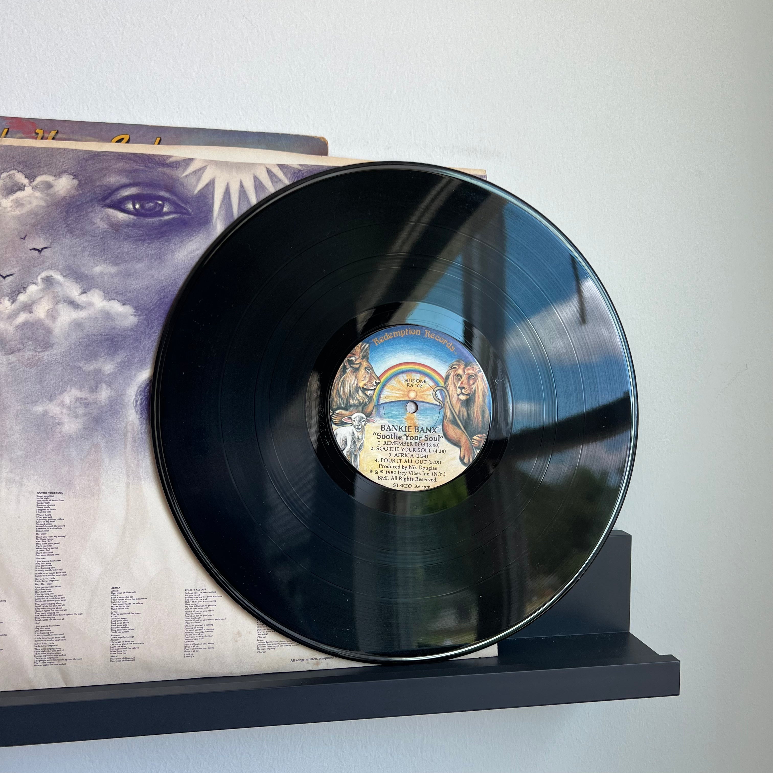 Bankie Banx - Soothe Your Soul